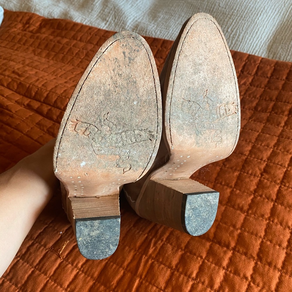 Freebird booties size 8